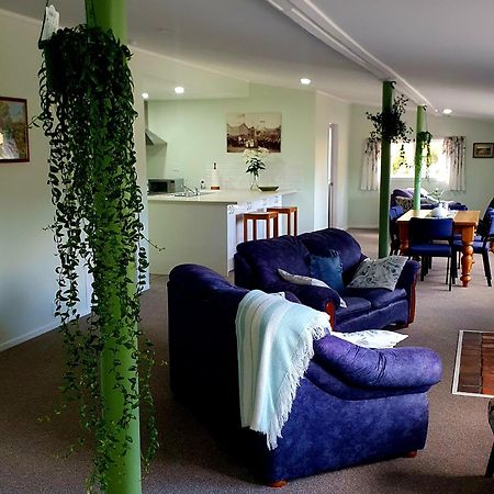 The Old Dairy Factory Bed & Breakfast Norsewood Luaran gambar