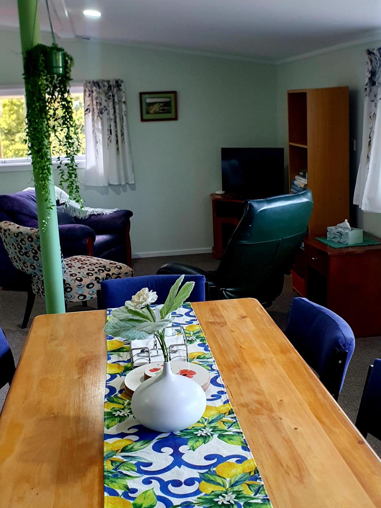 The Old Dairy Factory Bed & Breakfast Norsewood Luaran gambar